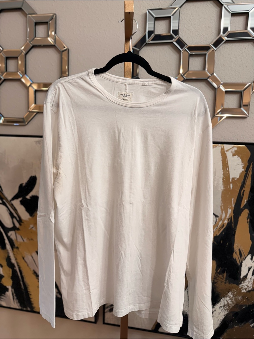 rag & bone Men's White Long-Sleeve Crewneck Tee